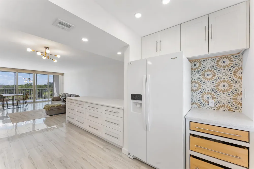 3001 S Course Drive #502 Pompano Beach, FL 33069
