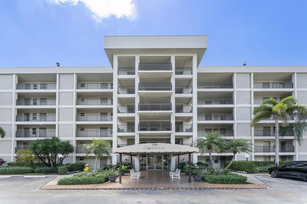 3001 S Course Drive #502 Pompano Beach, FL 33069
