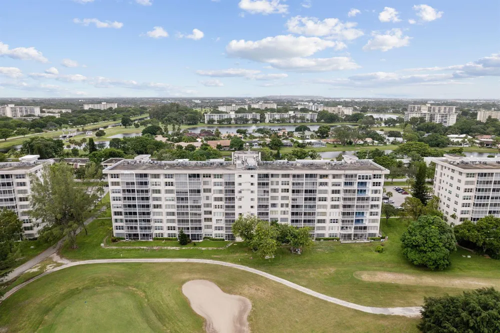 3001 S Course Drive #502 Pompano Beach, FL 33069