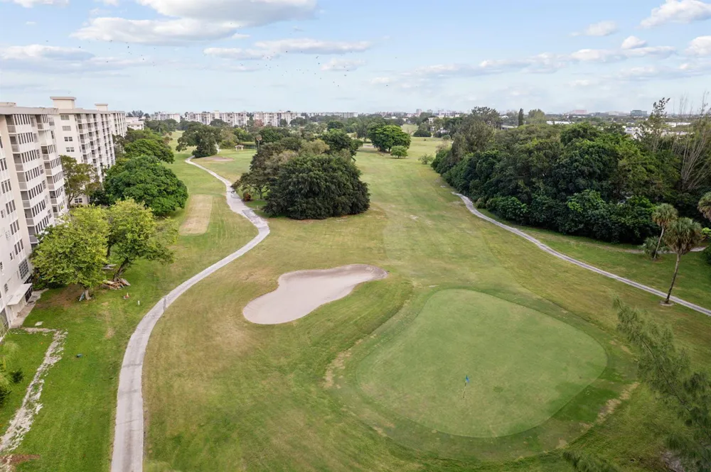 3001 S Course Drive #502 Pompano Beach, FL 33069