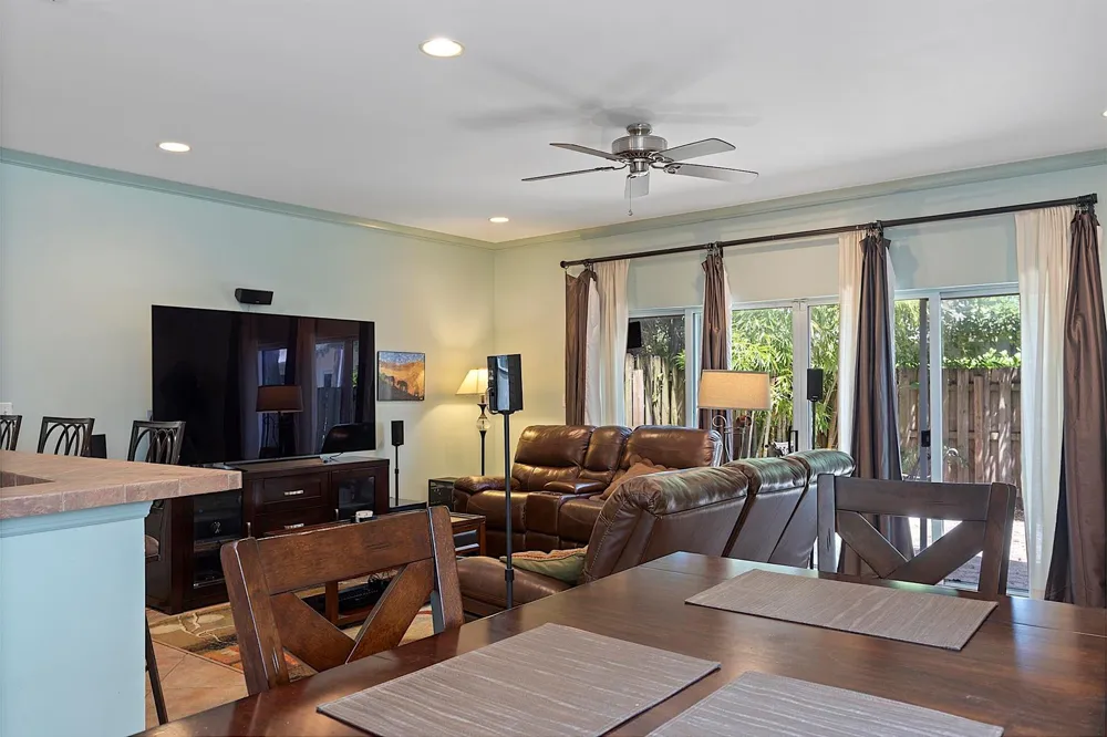 808 SW 4th Avenue Fort Lauderdale, FL 33315