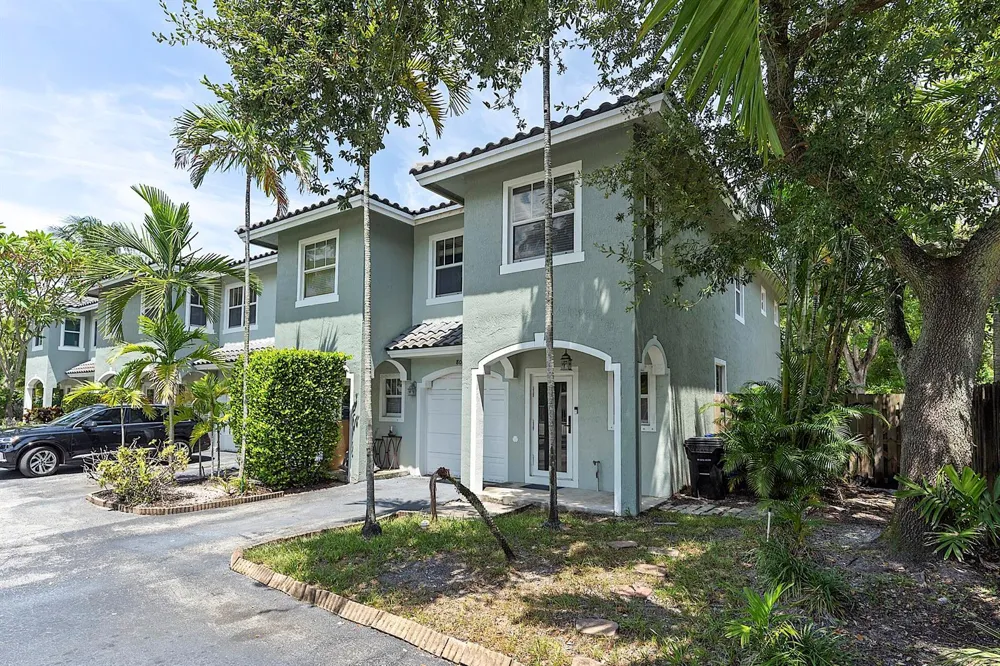808 SW 4th Avenue Fort Lauderdale, FL 33315