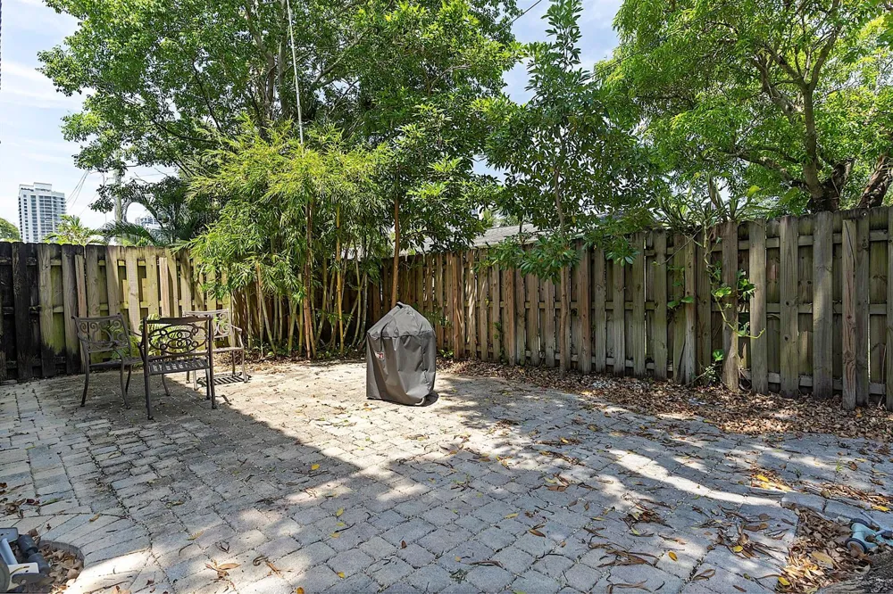 808 SW 4th Avenue Fort Lauderdale, FL 33315