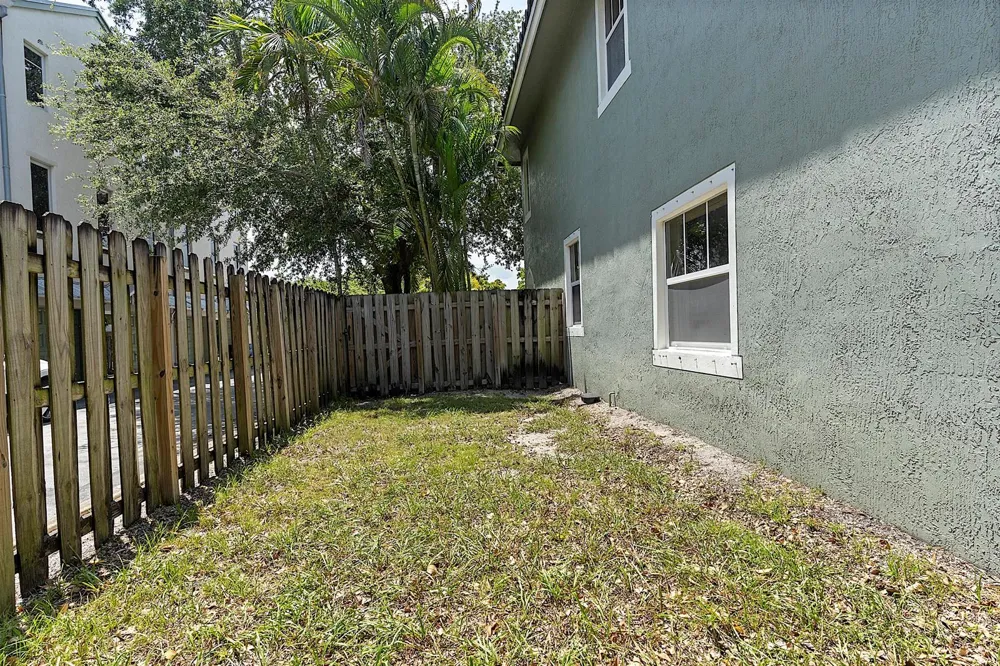808 SW 4th Avenue Fort Lauderdale, FL 33315