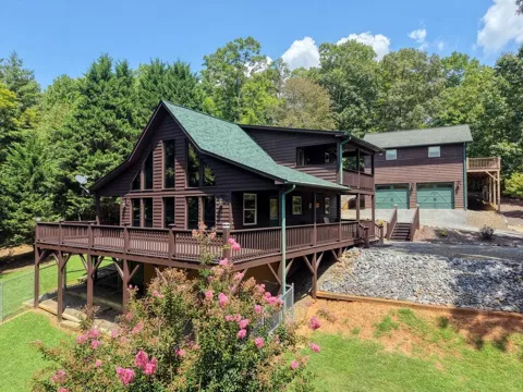 143 Lawrence Drive