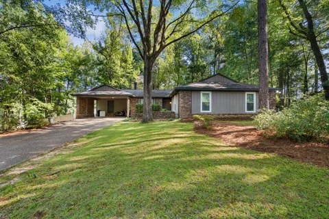 7858 Flat Shoals Drive