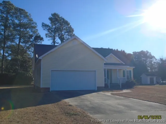 205 Kelly Drive Laurinburg, NC 28352
