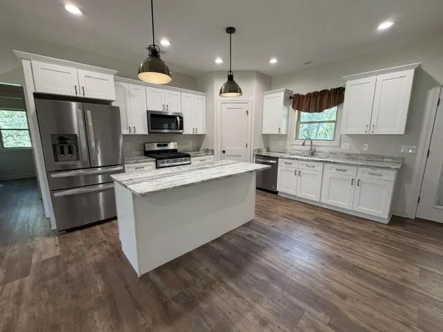 320 HAWTHORNE LN Savannah, TN 38372