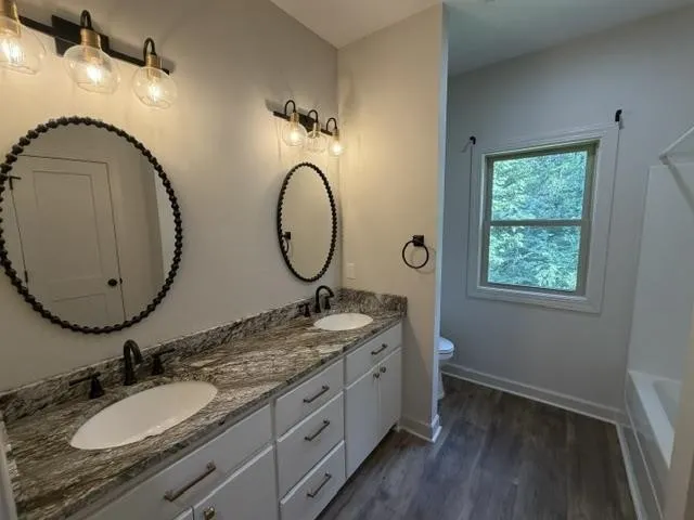 320 HAWTHORNE LN Savannah, TN 38372