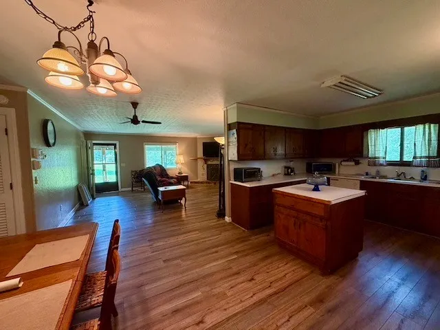 5615 Bartlett Rd Cookeville, TN 38501
