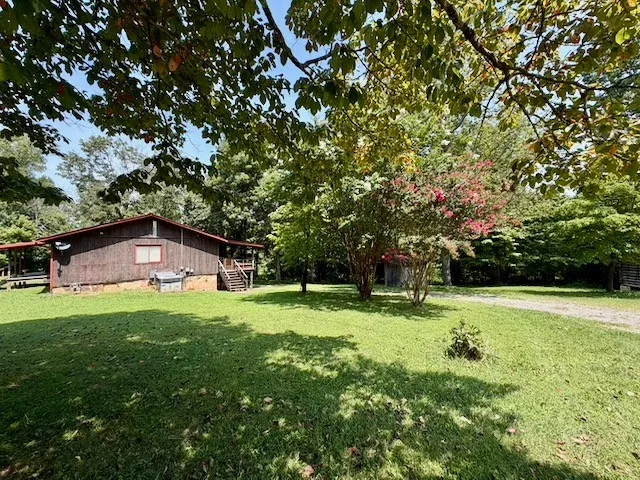 5615 Bartlett Rd Cookeville, TN 38501