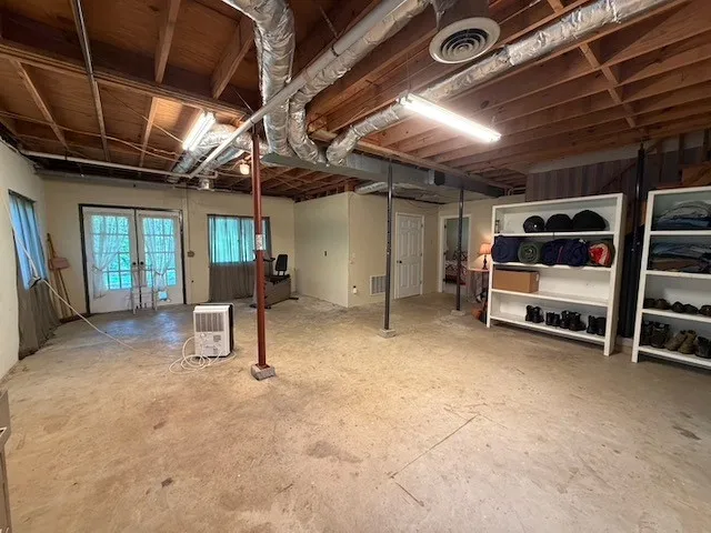 5615 Bartlett Rd Cookeville, TN 38501