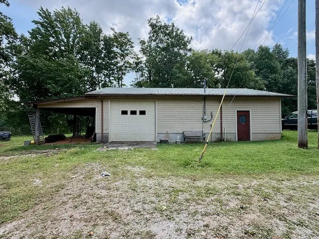 5615 Bartlett Rd Cookeville, TN 38501