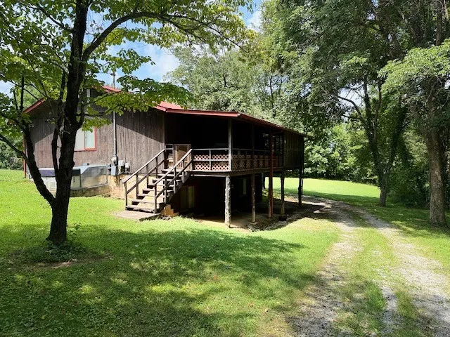 5615 Bartlett Rd Cookeville, TN 38501