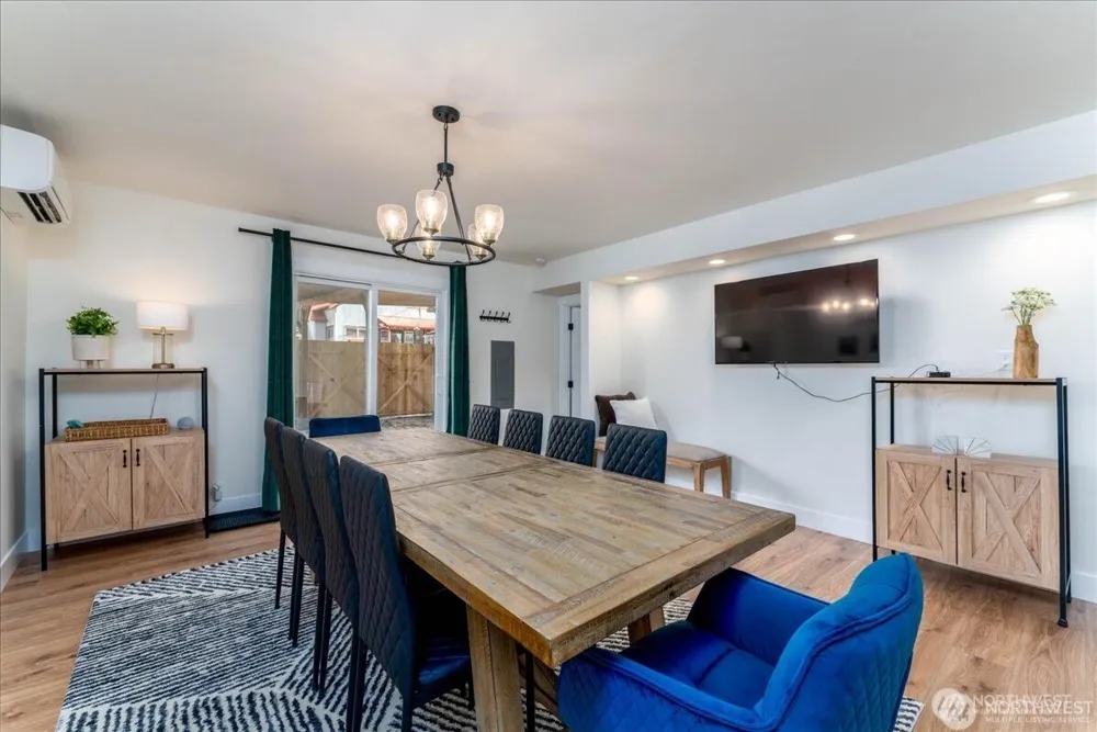 507 E Wapato Avenue Chelan, WA 98816