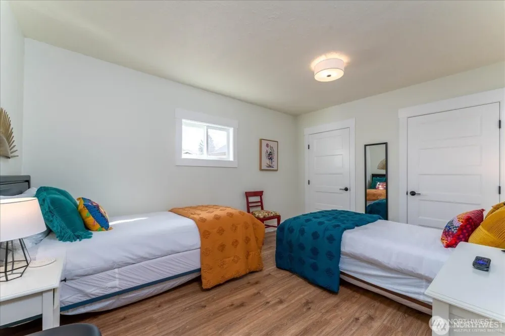 507 E Wapato Avenue Chelan, WA 98816