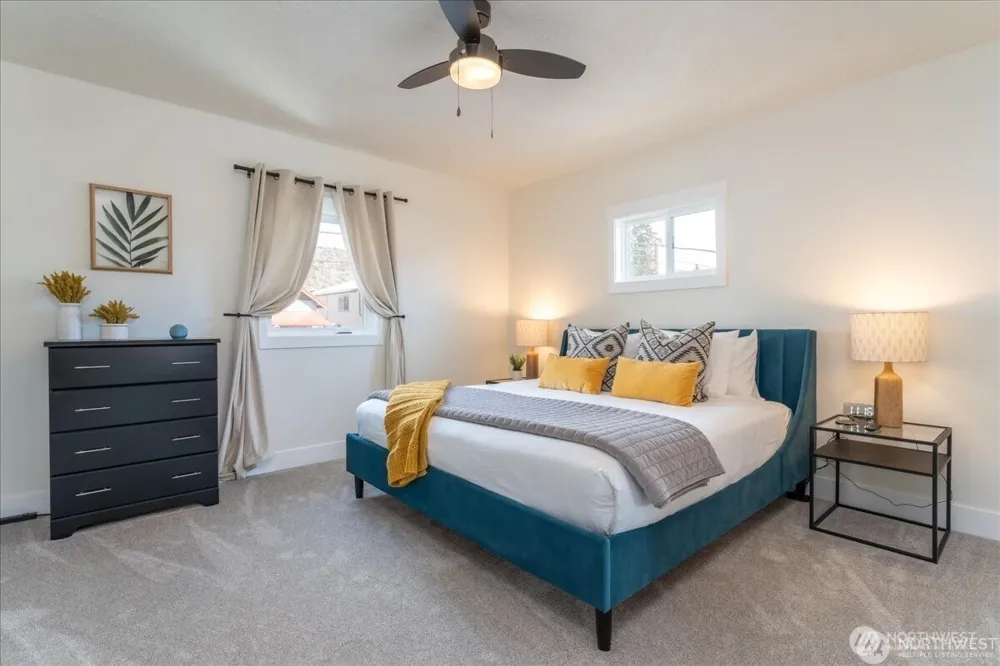 507 E Wapato Avenue Chelan, WA 98816