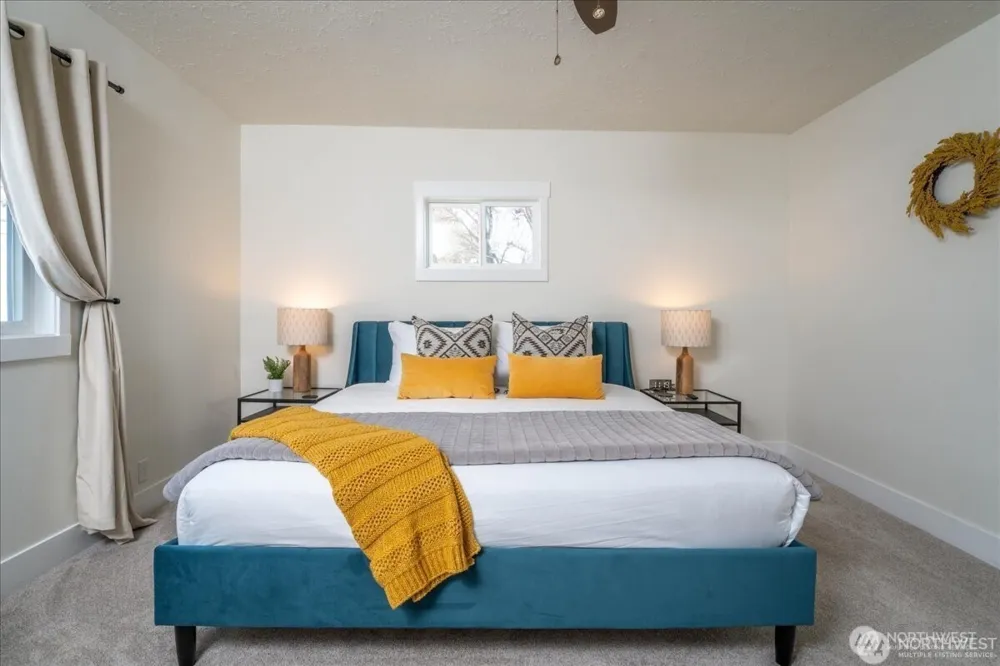 507 E Wapato Avenue Chelan, WA 98816