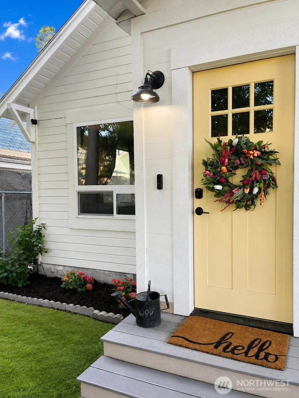 507 E Wapato Avenue Chelan, WA 98816