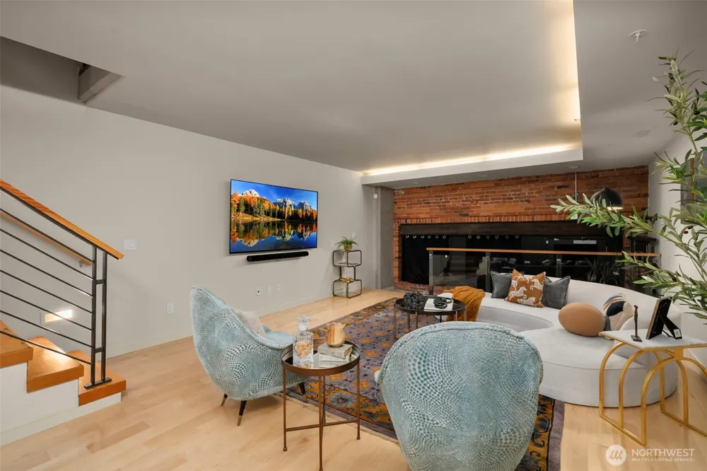 1849 16th Avenue Seattle, WA 98112