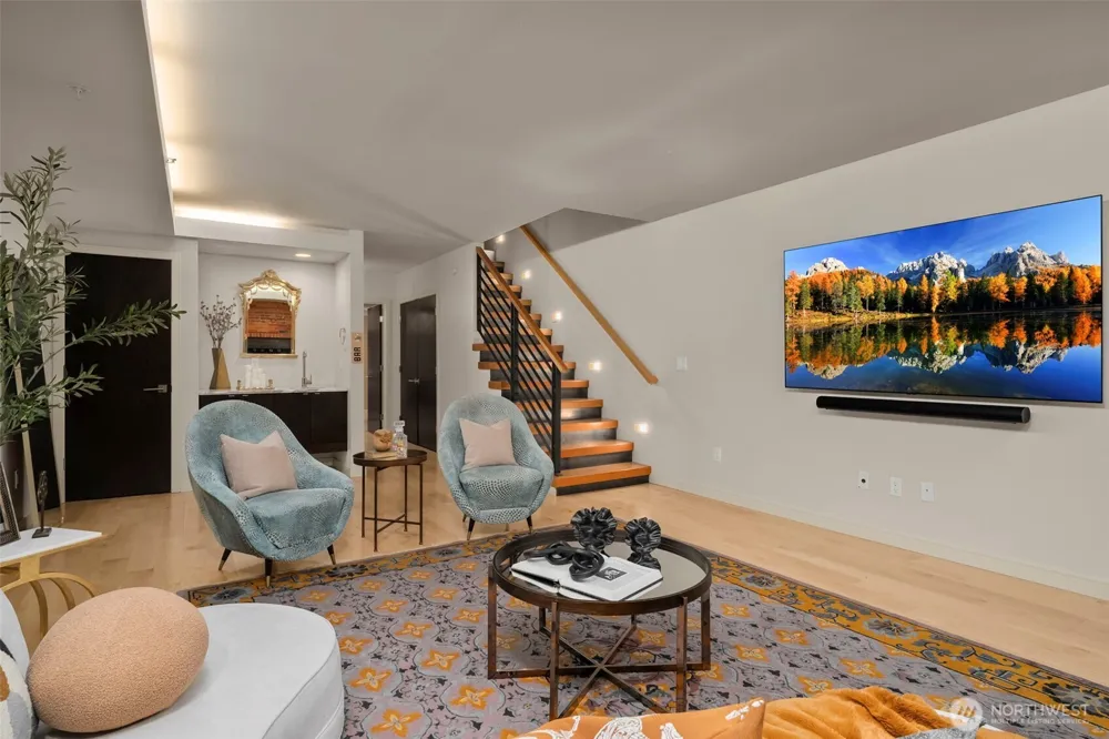 1849 16th Avenue Seattle, WA 98112