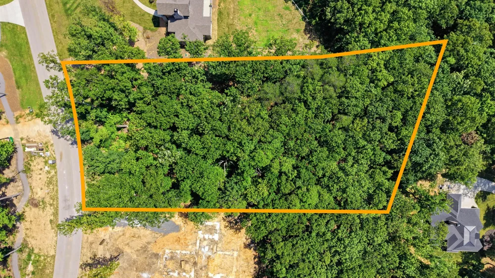 8354 Bear Paw Trail Signal Mountain, TN 37377