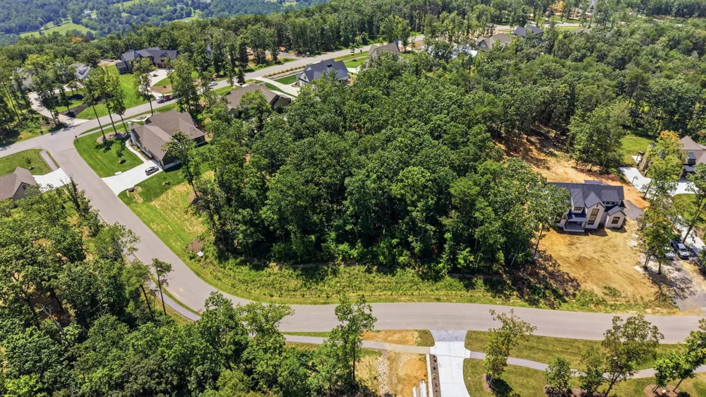 1402 Bent Hickory Road Signal Mountain, TN 37377