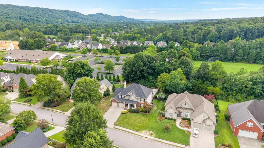 9328 Wandering Way Ooltewah, TN 37363