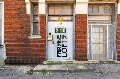210 Walker Street SW #1