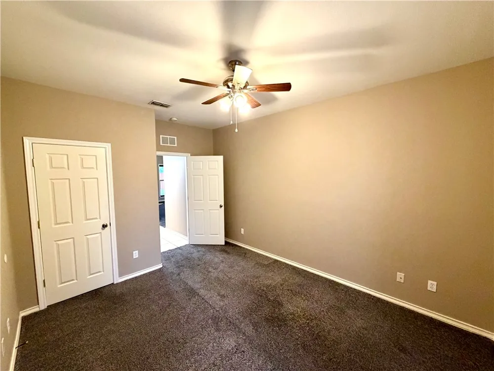6230 Queen Jane Street Corpus Christi, TX 78414