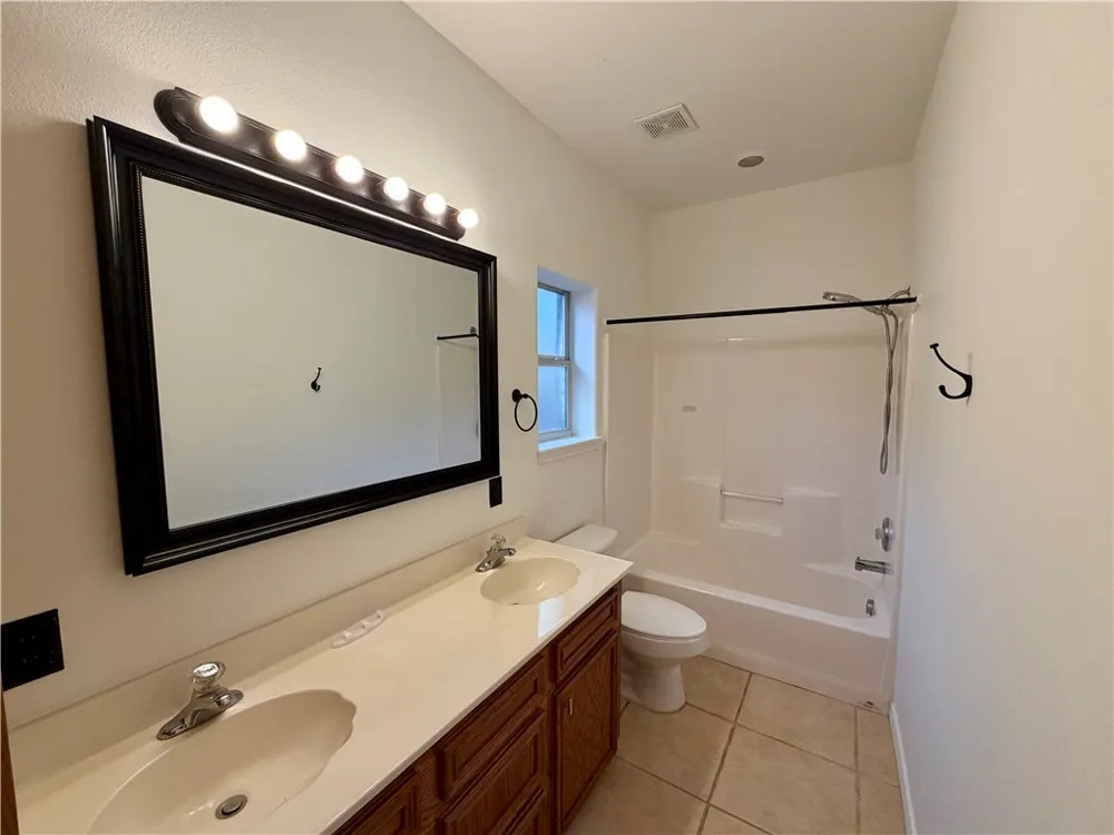 6230 Queen Jane Street Corpus Christi, TX 78414