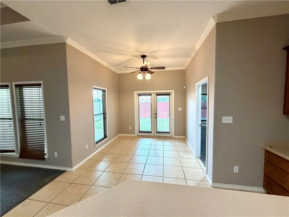 6230 Queen Jane Street Corpus Christi, TX 78414
