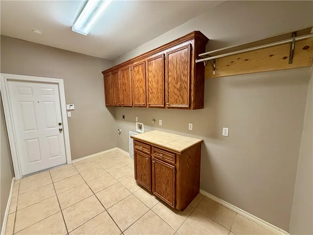 6230 Queen Jane Street Corpus Christi, TX 78414