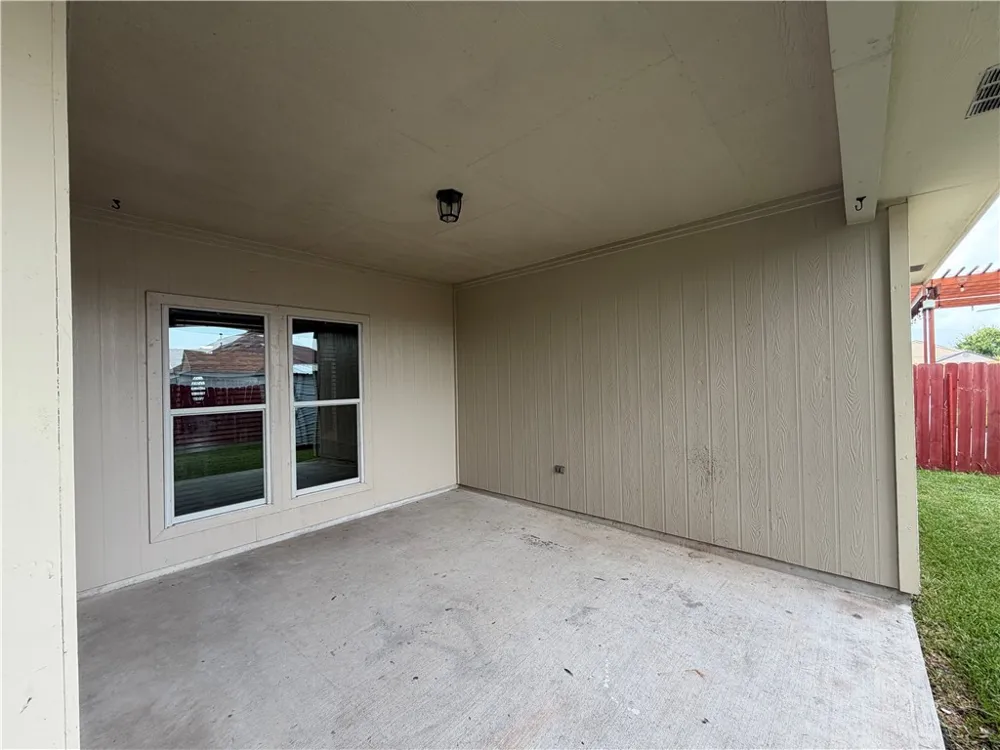 6230 Queen Jane Street Corpus Christi, TX 78414
