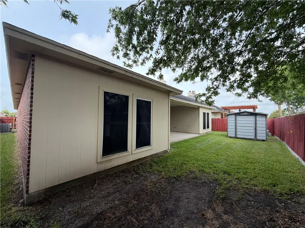 6230 Queen Jane Street Corpus Christi, TX 78414