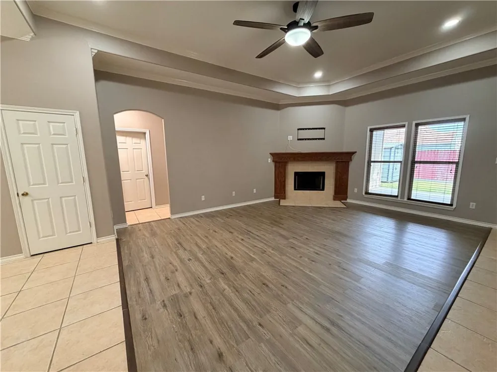 6230 Queen Jane Street Corpus Christi, TX 78414