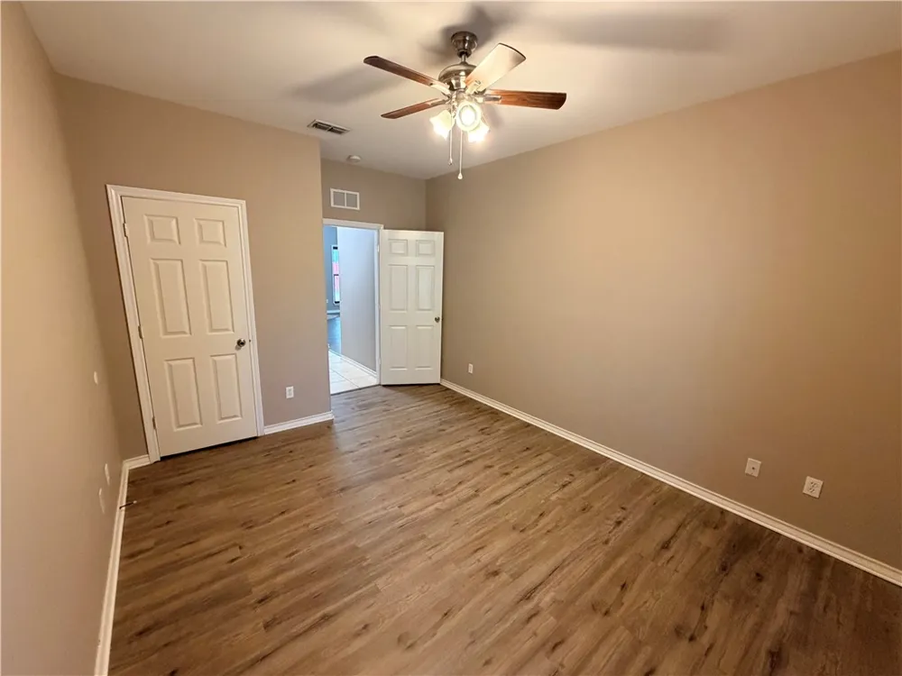 6230 Queen Jane Street Corpus Christi, TX 78414