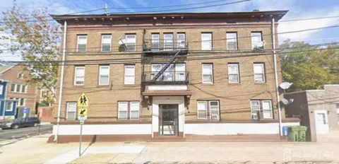 110 Market Street #3E