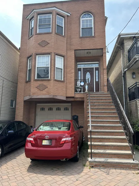 414 CLIFF ST