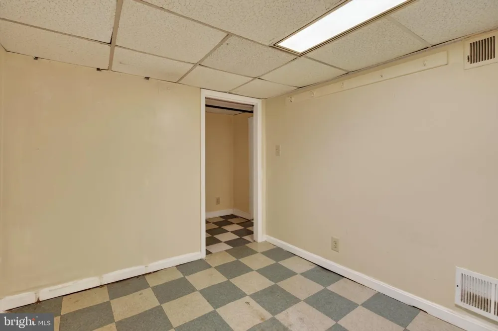 3477 HOLMEAD PLACE NW Washington, DC 20010
