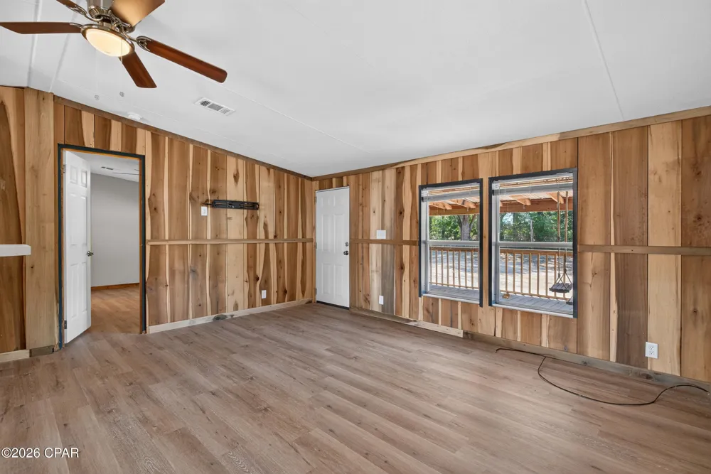 1718 Hwy 173 Graceville, FL 32440