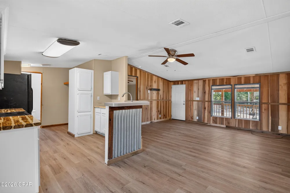 1718 Hwy 173 Graceville, FL 32440