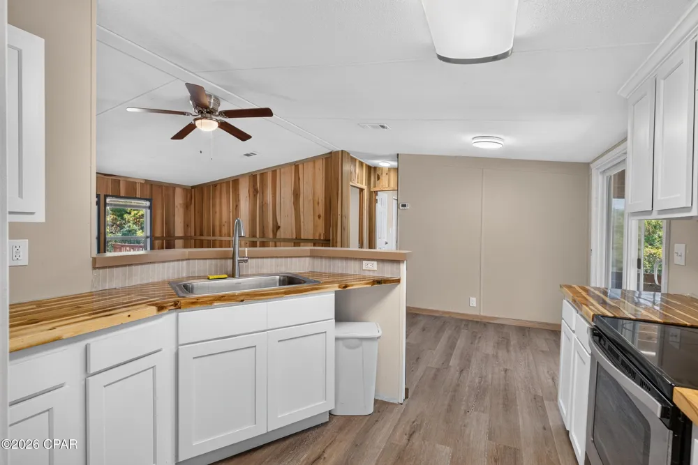 1718 Hwy 173 Graceville, FL 32440