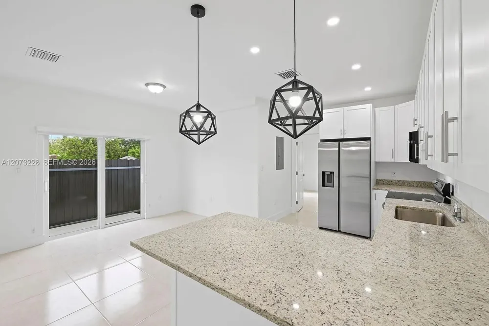 11238 SW 187th St #11238 Miami, FL 33157