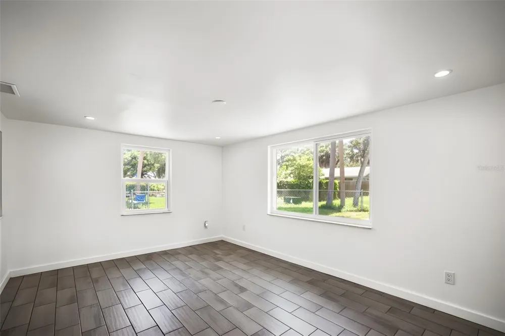 5646 QUIST DRIVE Port Richey, FL 34668