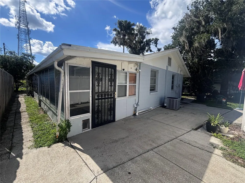 4824 8TH STREET Zephyrhills, FL 33542