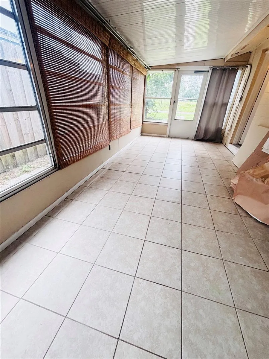 4824 8TH STREET Zephyrhills, FL 33542