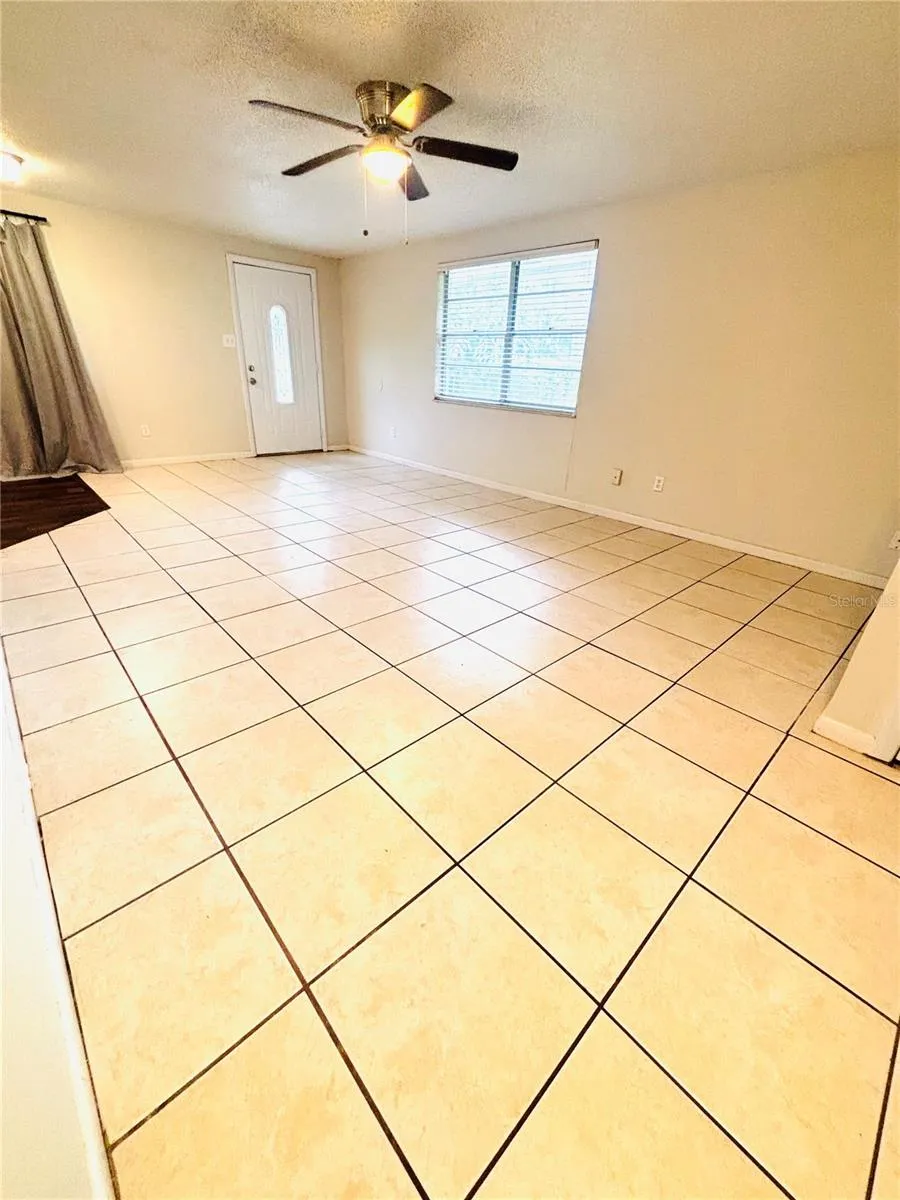 4824 8TH STREET Zephyrhills, FL 33542