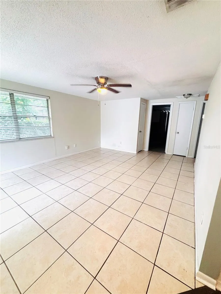 4824 8TH STREET Zephyrhills, FL 33542