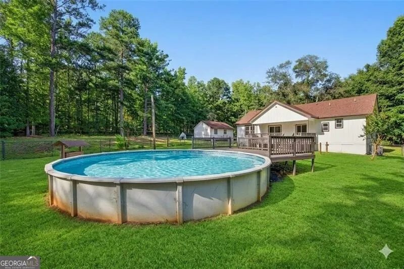 100 Willow Creek DR Locust Grove, GA 30248